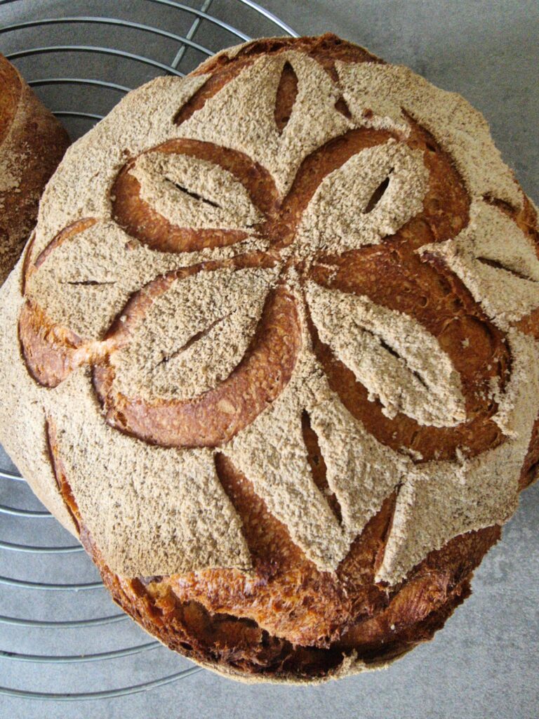 Sonnengruß-Brot mit Lievito Madre