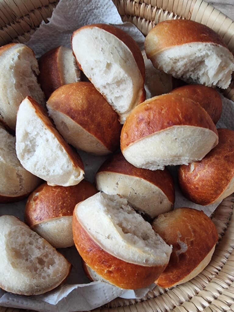 Nachtgold Laugenbrötchen